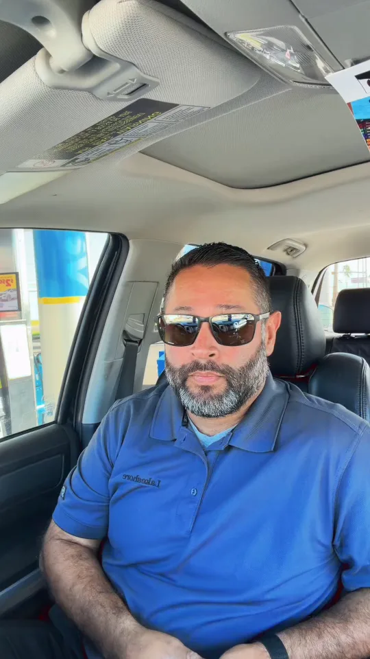 Ray Martinez, recording a video review from his car